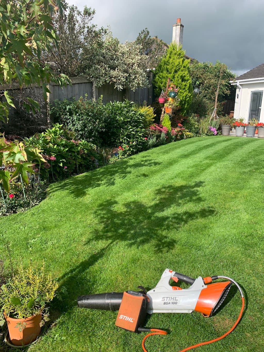 Yealm Lawns and Hedges