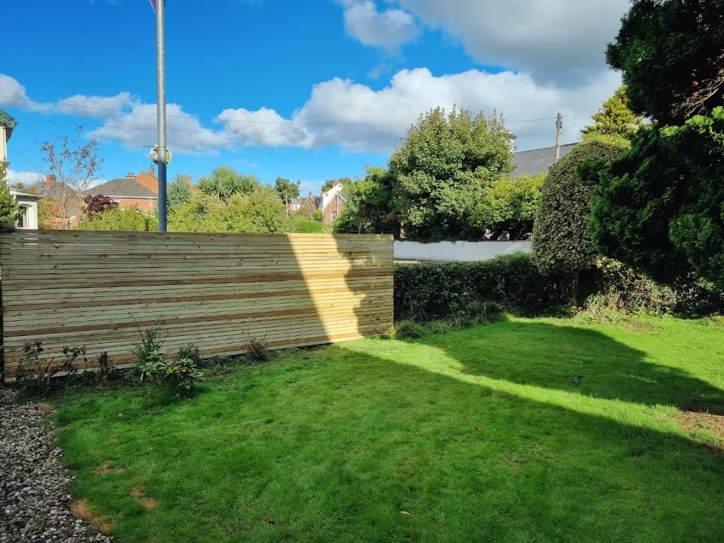 DE Landscapes LTD