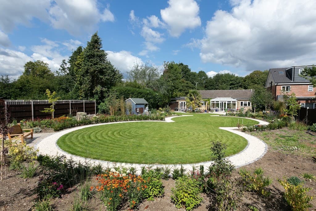 Leicester Landscaping Company Ltd