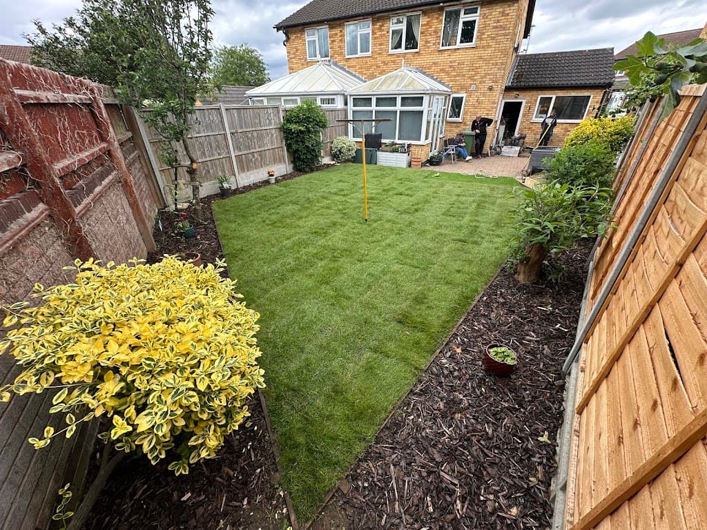 Leicester Lawns and Landscaping