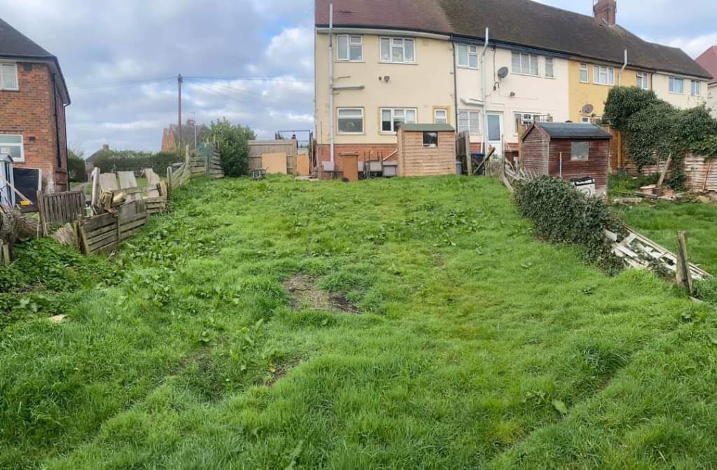 DH & SONS Ltd Landscapers Northampton