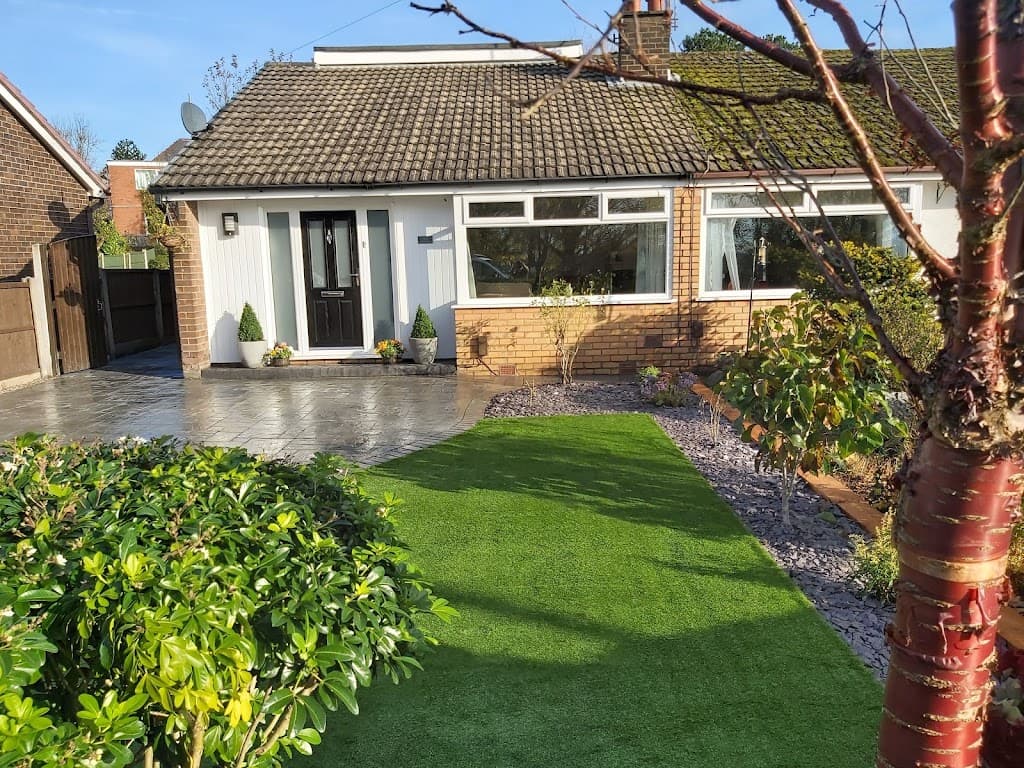 Moss Hall Gardening & Landscaping