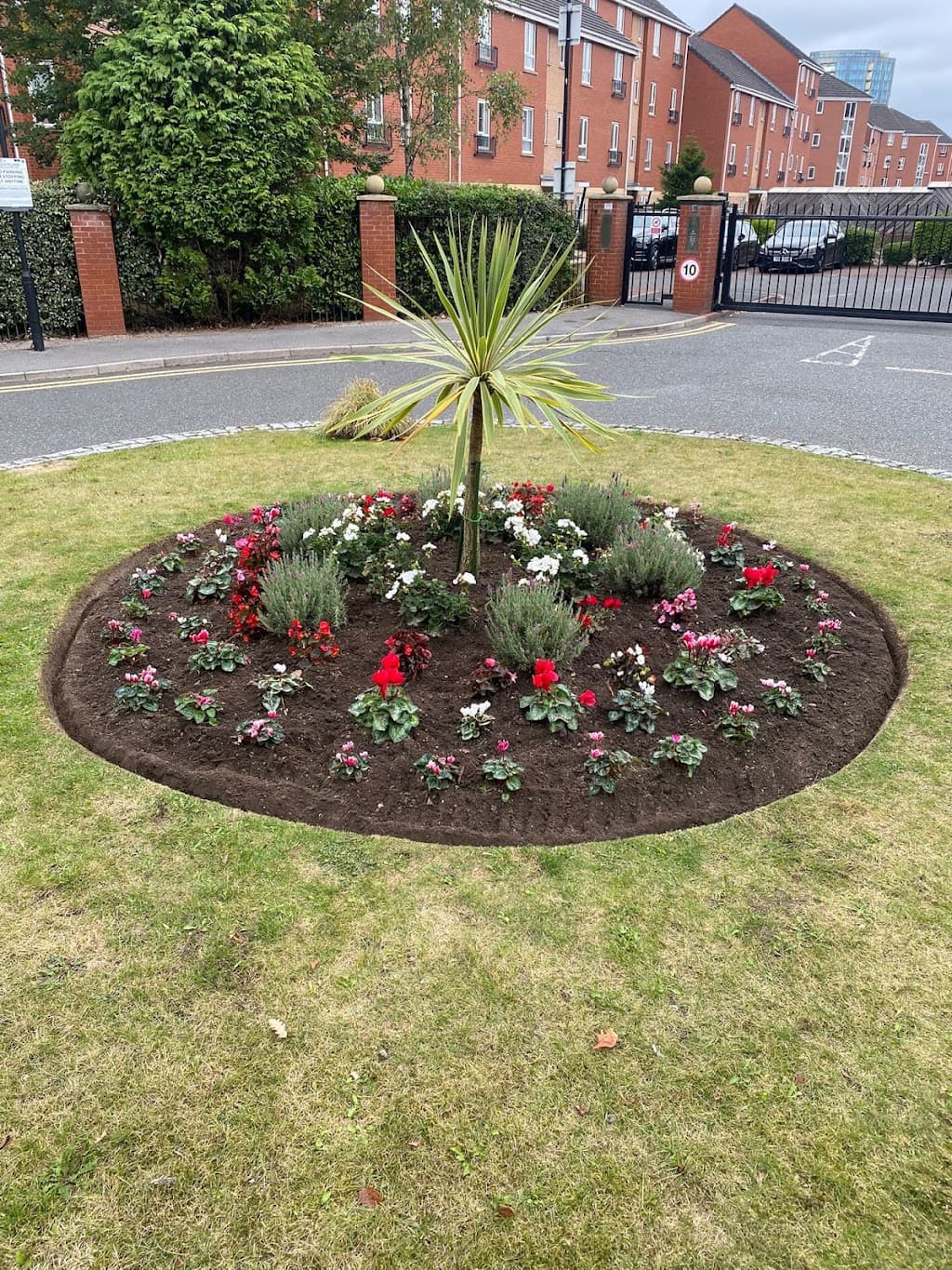 Shaun Brooks Garden Maintenance Service