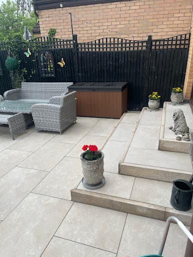 DE Landscapes LTD — Customer photo
