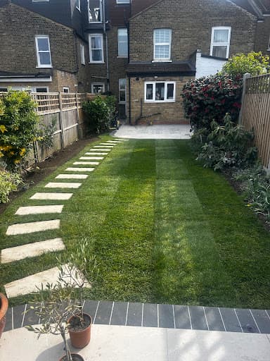 LANCASTER'S GARDENCARE — Customer photo