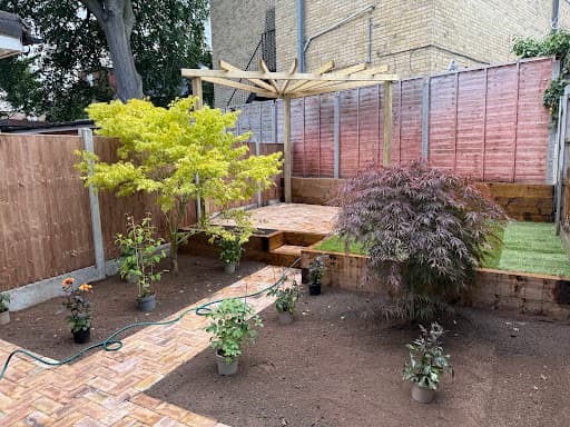 LANCASTER'S GARDENCARE — Customer photo