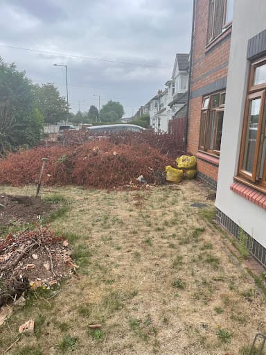 Caspar Clearance, Gardening & Waste Removal Services — Customer photo