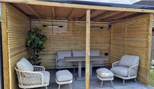 DE Landscapes LTD — Customer photo