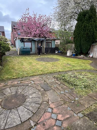 Harrison Barnes garden maintenance — Customer photo