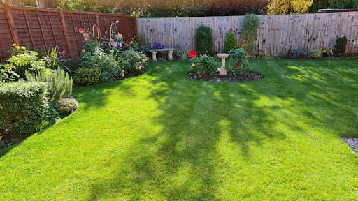 Elite Lawn Maintenance Ltd — Customer photo