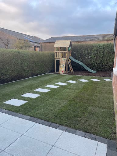DE Landscapes LTD — Customer photo
