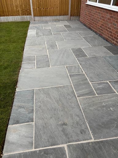 J Kelly gardening and landscaping services — Customer photo